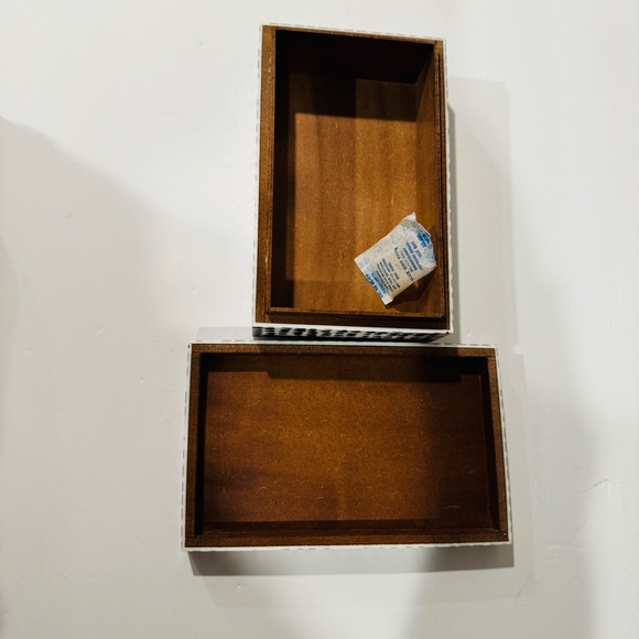 Dalmatian Print Decorative Storage Box Black White with Lid - Picture 5 of 15